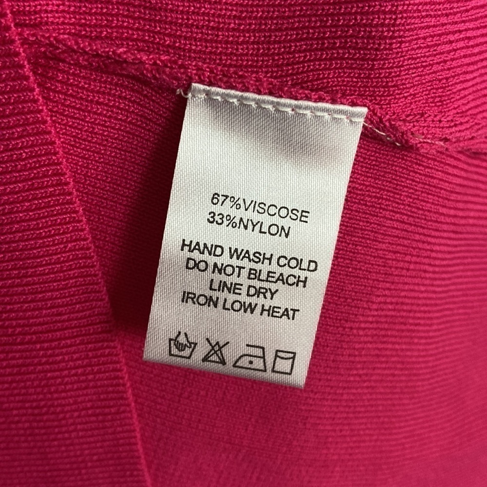 Eesome 1X Hot Pink Polka Dot Sheer Sleeve Blouse - Picture 9 of 15